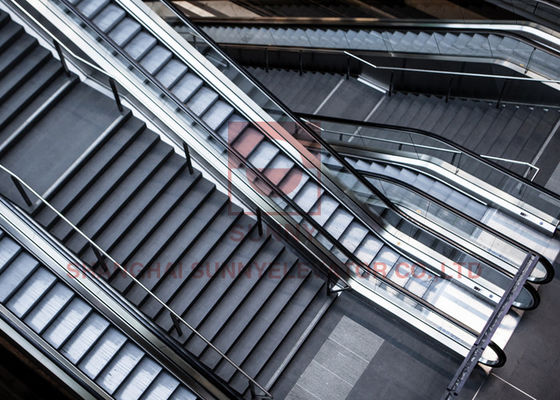 Kapalı Alışveriş Merkezi Yürüyen Merdiven Güvenliği VVVF Enerji Tasarruf Sistemi Özelleştirilmiş