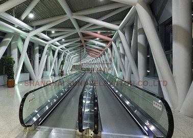 ISO9001 Havaalanı VVVF Sürücü 12 ° Yürüme Yolları Kaldırımlar Yürüyen Merdiven Kapısı